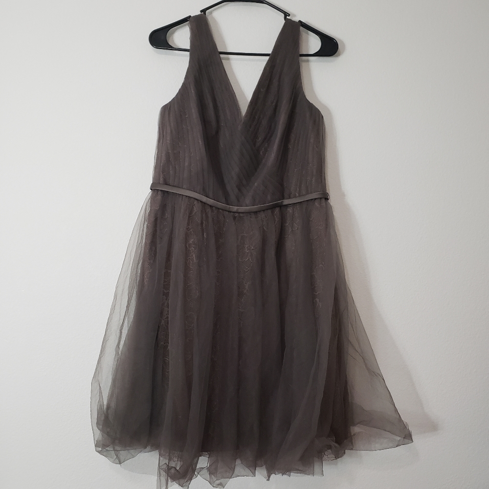 Vera Wang Dress Size 14